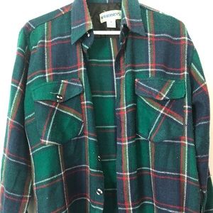 Women’s Plaid flannel